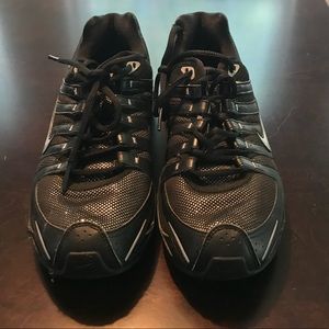 Women Nike Shocks Black size 7 1/2